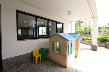 Apartamento para alugar com 117m², 3 quartos e 2 vagasÁrea comum