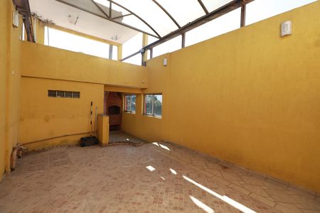 Casa à venda com 350m², 5 quartos e 4 vagasTerraço