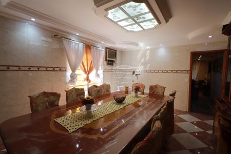 Casa à venda com 350m², 5 quartos e 4 vagasSala de Jantar