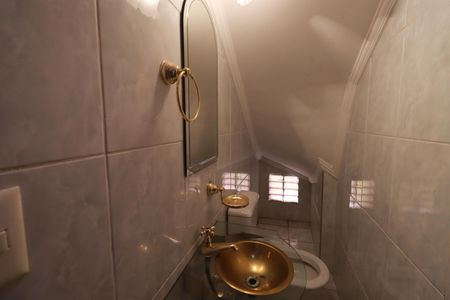 Casa à venda com 350m², 5 quartos e 4 vagasLavabo