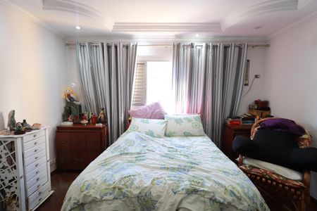 Casa à venda com 350m², 5 quartos e 4 vagasQuarto 4 - Suíte