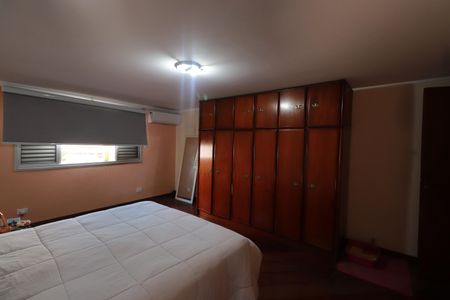 Casa à venda com 350m², 5 quartos e 4 vagasQuarto 1 - Suíte