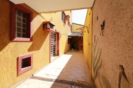 Casa à venda com 350m², 5 quartos e 4 vagasQuintal
