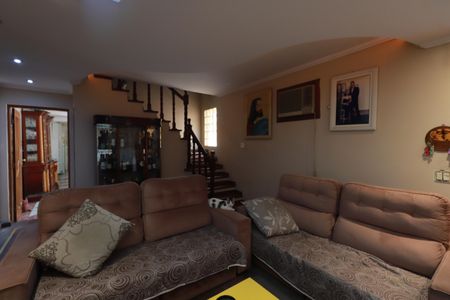 Casa à venda com 350m², 5 quartos e 4 vagasSala