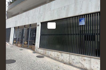 Apartamento à venda com 72m², 2 quartos e 1 vagaFachada