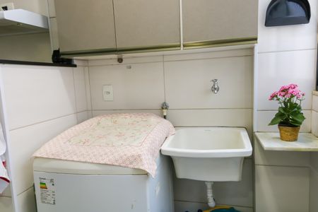 Apartamento à venda com 72m², 2 quartos e 1 vagaÁrea de Serviço