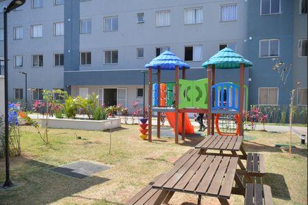 Apartamento para alugar com 35m², 2 quartos e sem vagaÁrea comum - Playground