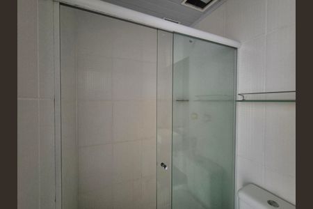Apartamento à venda com 88m², 3 quartos e 2 vagas Apartamento à venda com 88m², 3 quartos e 2 vagasBanheiro Social