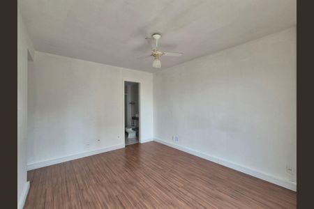 Apartamento à venda com 88m², 3 quartos e 2 vagas Apartamento à venda com 88m², 3 quartos e 2 vagasSuíte