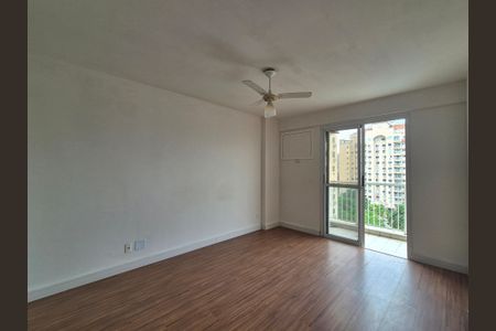 Apartamento à venda com 88m², 3 quartos e 2 vagas Apartamento à venda com 88m², 3 quartos e 2 vagasSuíte