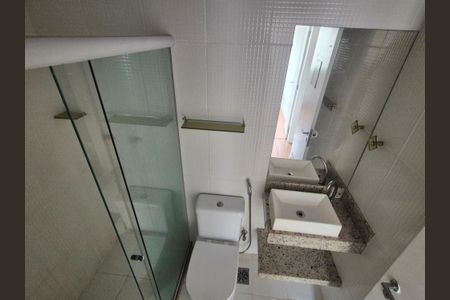 Apartamento à venda com 88m², 3 quartos e 2 vagas Apartamento à venda com 88m², 3 quartos e 2 vagasBanheiro Social