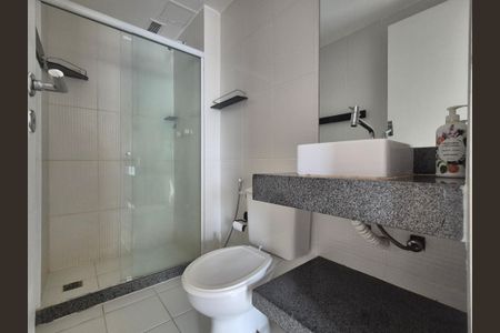 Apartamento à venda com 88m², 3 quartos e 2 vagas Apartamento à venda com 88m², 3 quartos e 2 vagasBanheiro suite