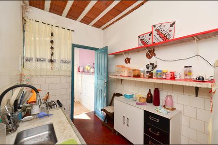 Casa à venda com 324m², 4 quartos e 2 vagasEdícula/Cozinha