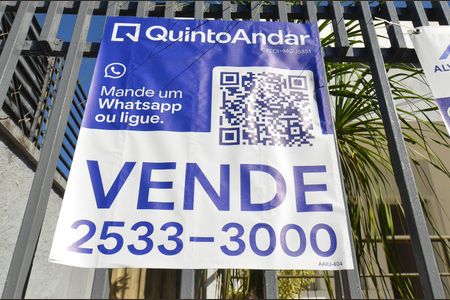 Casa à venda com 324m², 4 quartos e 2 vagasPlaca