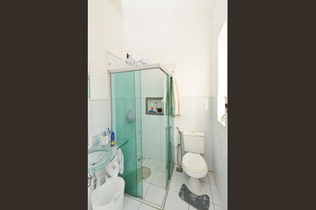 Casa à venda com 324m², 4 quartos e 2 vagasBanheiro da Suíte 1