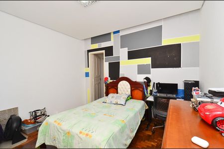 Casa à venda com 324m², 4 quartos e 2 vagasSuite 1