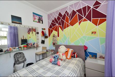 Casa à venda com 324m², 4 quartos e 2 vagasQuarto 2