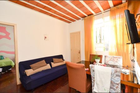 Casa à venda com 324m², 4 quartos e 2 vagasEdícula/Sala