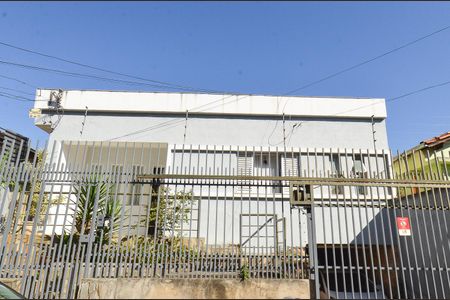 Casa à venda com 324m², 4 quartos e 2 vagasFachada