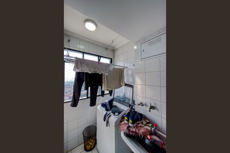 Apartamento para alugar com 60m², 2 quartos e 1 vagaÁrea de Serviço