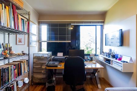 Apartamento à venda com 185m², 4 quartos e 3 vagasQuarto 2