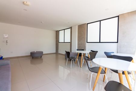 Apartamento para alugar com 50m², 2 quartos e 1 vagaÁrea Comum 