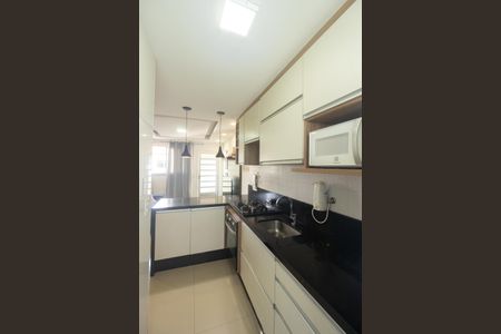 Apartamento para alugar com 55m², 2 quartos e 2 vagasCozinha