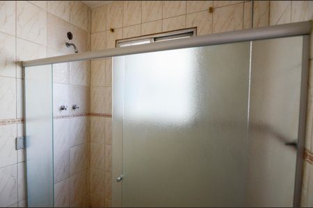 Apartamento para alugar com 90m², 3 quartos e 1 vaga Apartamento para alugar com 90m², 3 quartos e 1 vagaBanheiro da Suíte