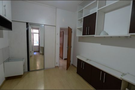 Apartamento para alugar com 90m², 3 quartos e 1 vaga Apartamento para alugar com 90m², 3 quartos e 1 vagaSuíte