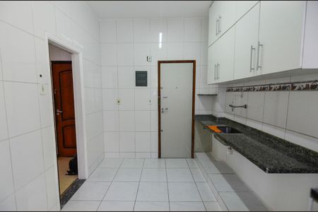 Apartamento para alugar com 90m², 3 quartos e 1 vaga Apartamento para alugar com 90m², 3 quartos e 1 vagaCozinha