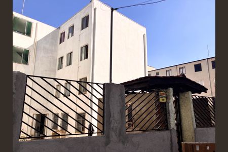 Apartamento à venda com 48m², 2 quartos e 1 vaga Apartamento à venda com 48m², 2 quartos e 1 vagaFachada