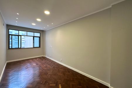 Apartamento à venda com 62m², 2 quartos e sem vagaSala