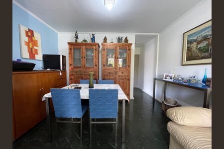 Apartamento à venda com 70m², 3 quartos e 2 vagasSala