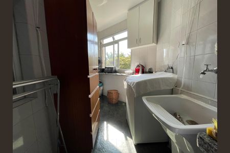 Apartamento à venda com 70m², 3 quartos e 2 vagasÁrea de Serviço