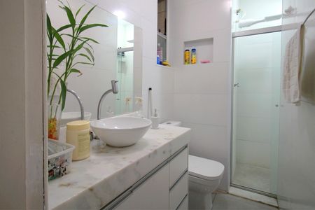 Apartamento à venda com 55m², 2 quartos e sem vagaBanheiro