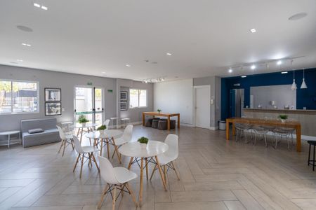 Apartamento à venda com 42m², 2 quartos e sem vagaÁrea Comum - Salão de Festas