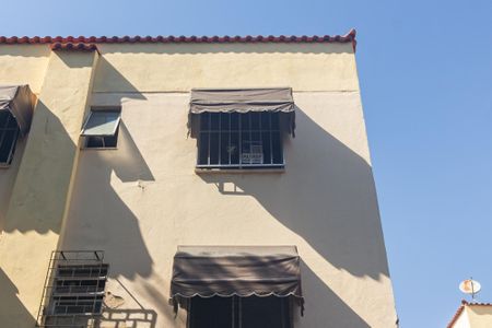 Apartamento para alugar com 60m², 2 quartos e 1 vagaFachada