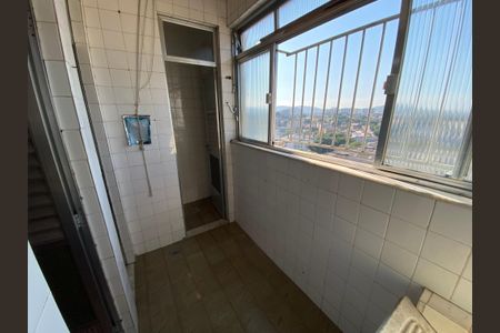 Apartamento à venda com 60m², 2 quartos e 1 vagaÁrea de Serviço