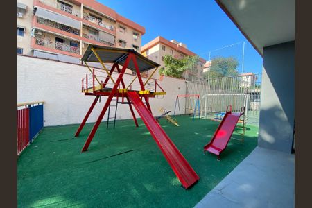Apartamento à venda com 60m², 2 quartos e 1 vagaÁrea comum - Playground