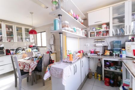 Casa à venda com 411m², 4 quartos e 5 vagasCozinha