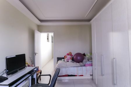 Casa à venda com 411m², 4 quartos e 5 vagasQuarto 4