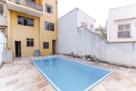 Casa à venda com 411m², 4 quartos e 5 vagasPiscina