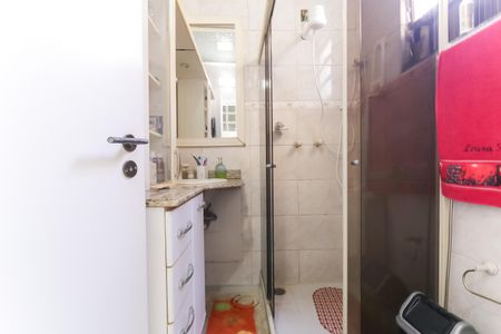 Casa à venda com 411m², 4 quartos e 5 vagasBanheiro Social