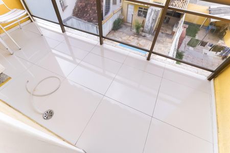 Casa à venda com 411m², 4 quartos e 5 vagasVaranda Quarto - Suíte