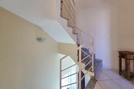 Casa à venda com 157m², 4 quartos e 2 vagas Casa à venda com 157m², 4 quartos e 2 vagasAcesso - Quartos