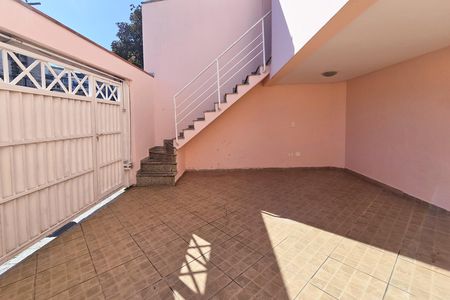 Casa à venda com 157m², 4 quartos e 2 vagas Casa à venda com 157m², 4 quartos e 2 vagasGaragem