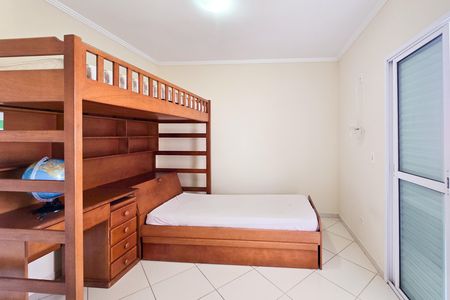 Casa à venda com 157m², 4 quartos e 2 vagas Casa à venda com 157m², 4 quartos e 2 vagasQuarto 2