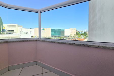 Casa à venda com 157m², 4 quartos e 2 vagas Casa à venda com 157m², 4 quartos e 2 vagasSacada - Quarto 2