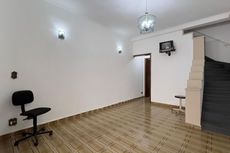 Casa à venda com 160m², 2 quartos e 1 vaga Casa à venda com 160m², 2 quartos e 1 vagaSala