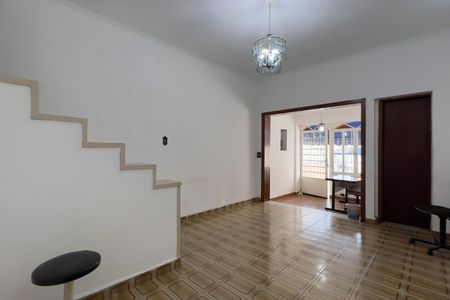 Casa à venda com 160m², 2 quartos e 1 vaga Casa à venda com 160m², 2 quartos e 1 vagaSala